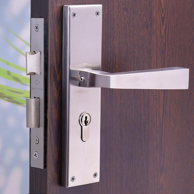 Cylindrical Lever Handle Door Lock for Wooden Doors Durable Stainless Steel Finish for Bedroom Drawing Room Office Model G_H_M-07-KY